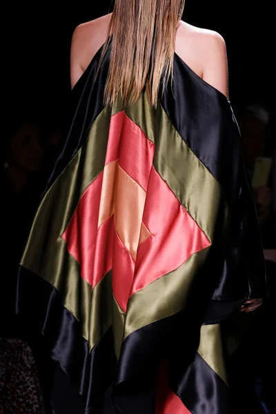 Look 62